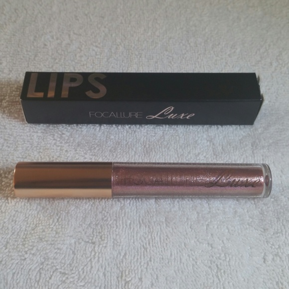 Focallure Metallic Lip Gloss Liquid Lipstick - 33 - Picture 4 of 4